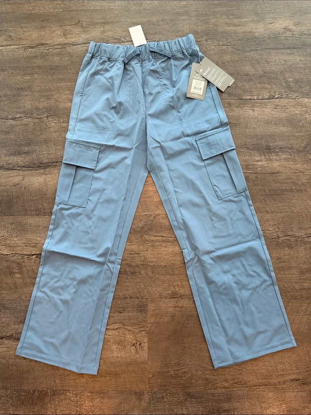 New Balance Medium 10/12 Shoreline Blue Woven Cargo Wide Leg Performance Pant
